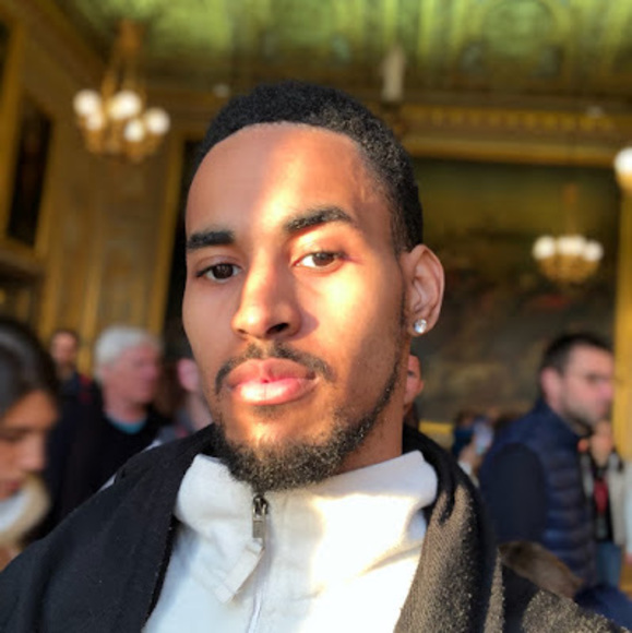 Meet your Posher, Montre' - Picture 1 of 1